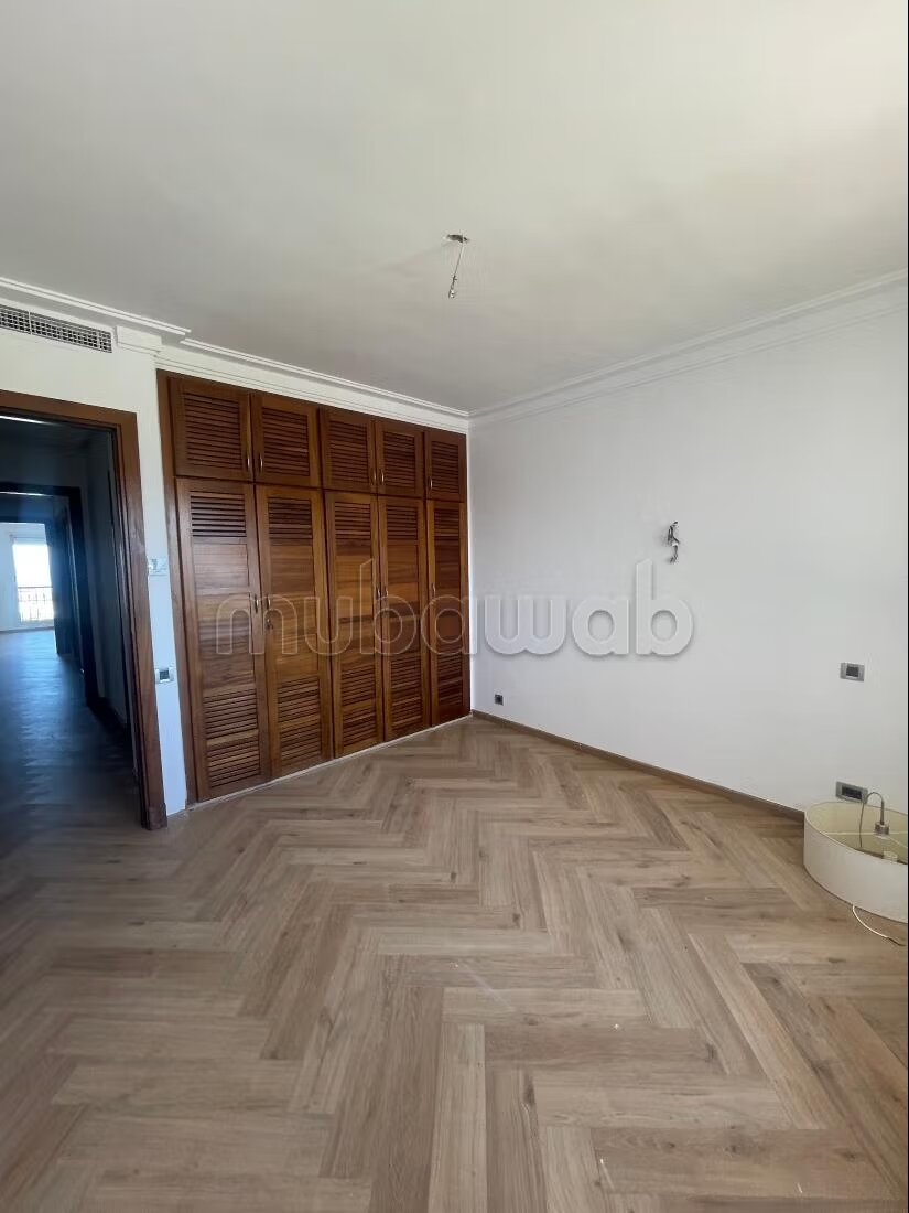 310 m² Apartment for Rent in Ain Diab — Photo 264