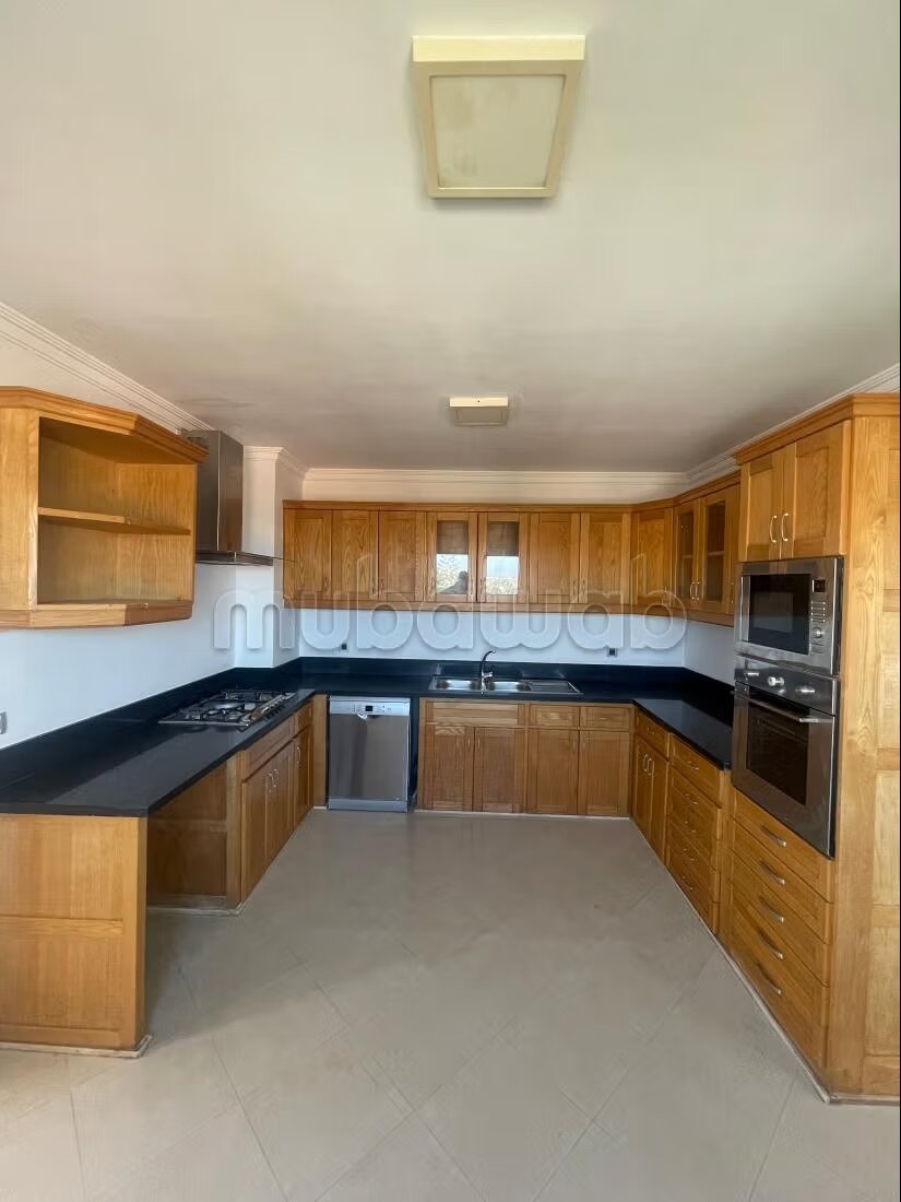 310 m² Apartment for Rent in Ain Diab — Photo 268
