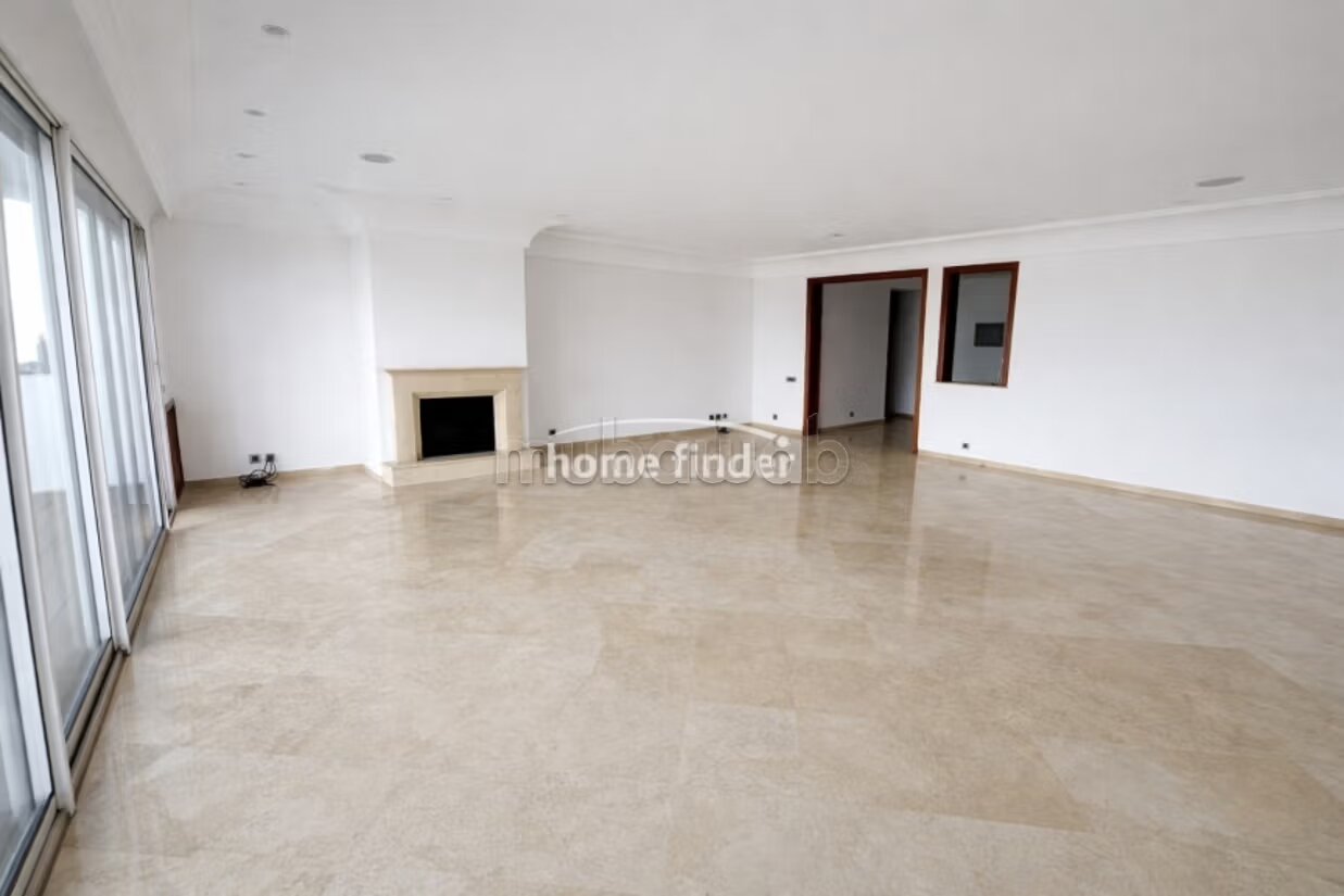 310 m² Apartment for Rent in Ain Diab — Photo 337