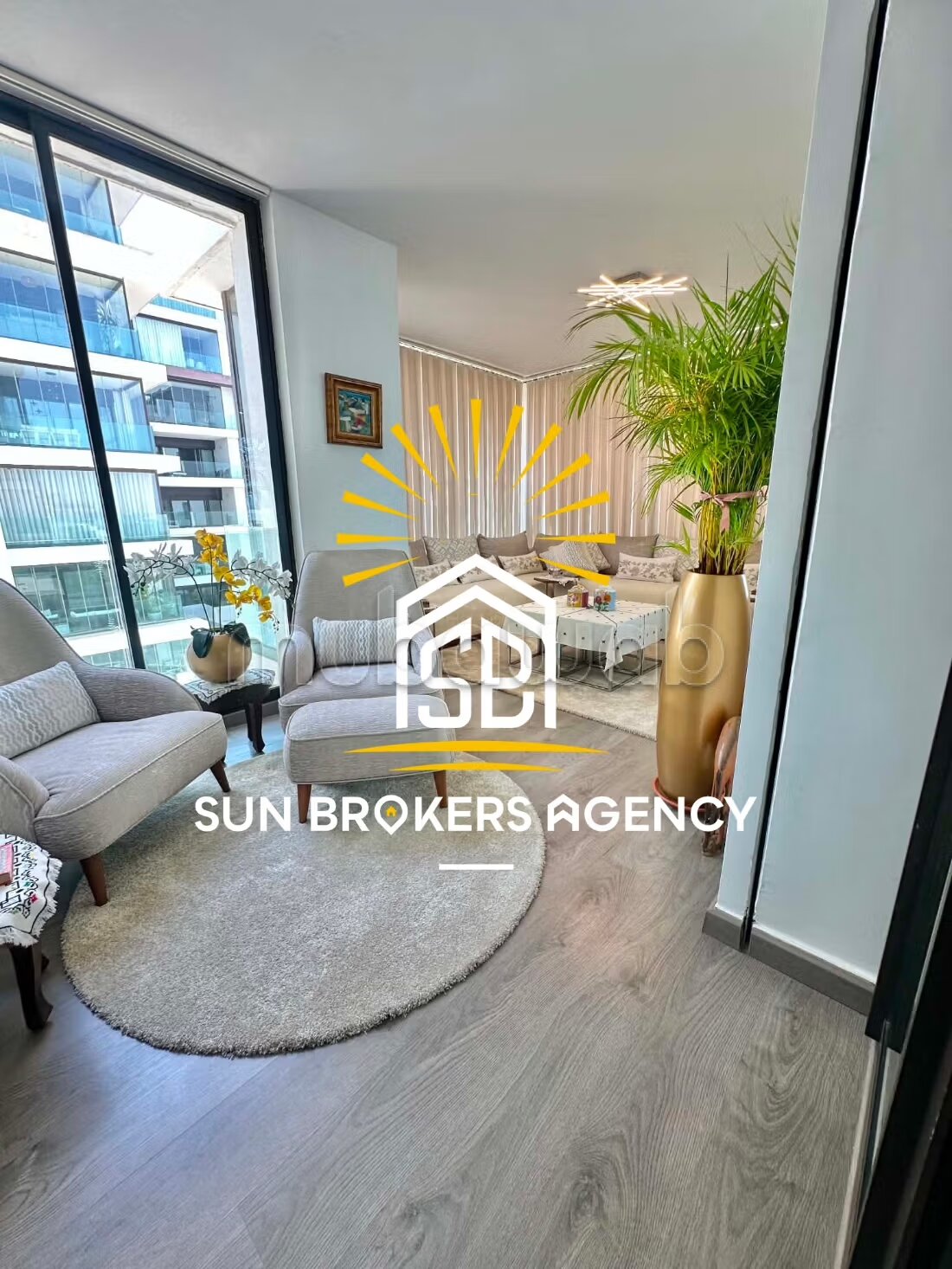 310 m² Apartment for Rent in Ain Diab — Photo 360