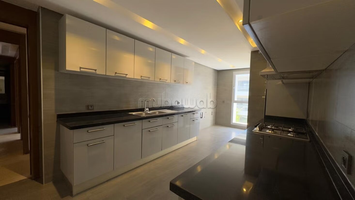 310 m² Apartment for Rent in Ain Diab — Photo 408