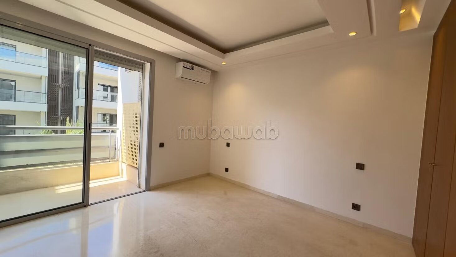 310 m² Apartment for Rent in Ain Diab — Photo 410