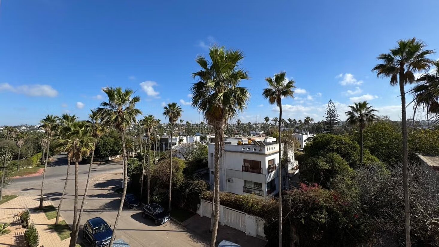 310 m² Apartment for Rent in Ain Diab — Photo 420