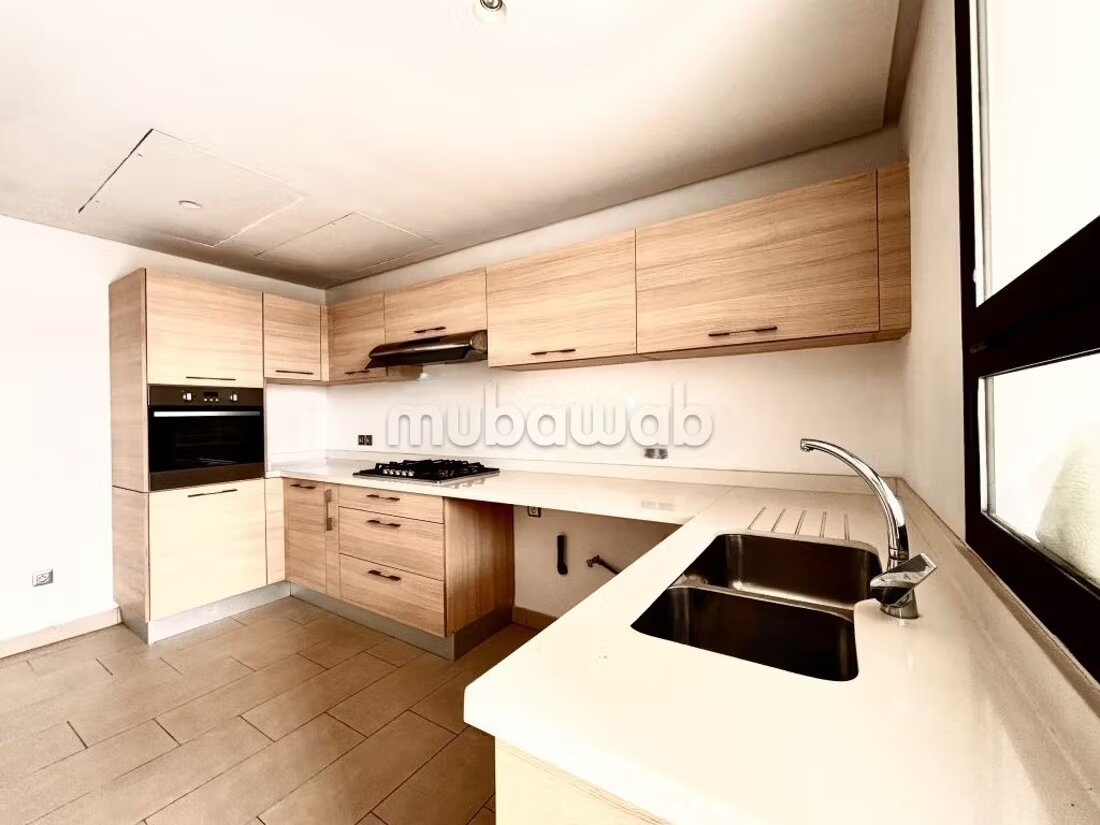 310 m² Apartment for Rent in Ain Diab — Photo 447
