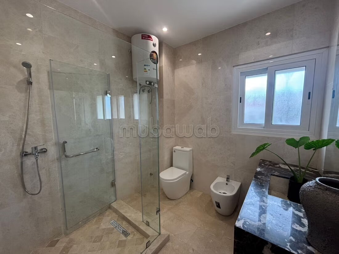 Appartement 220 m² à louer à Tanger — Photo 13
