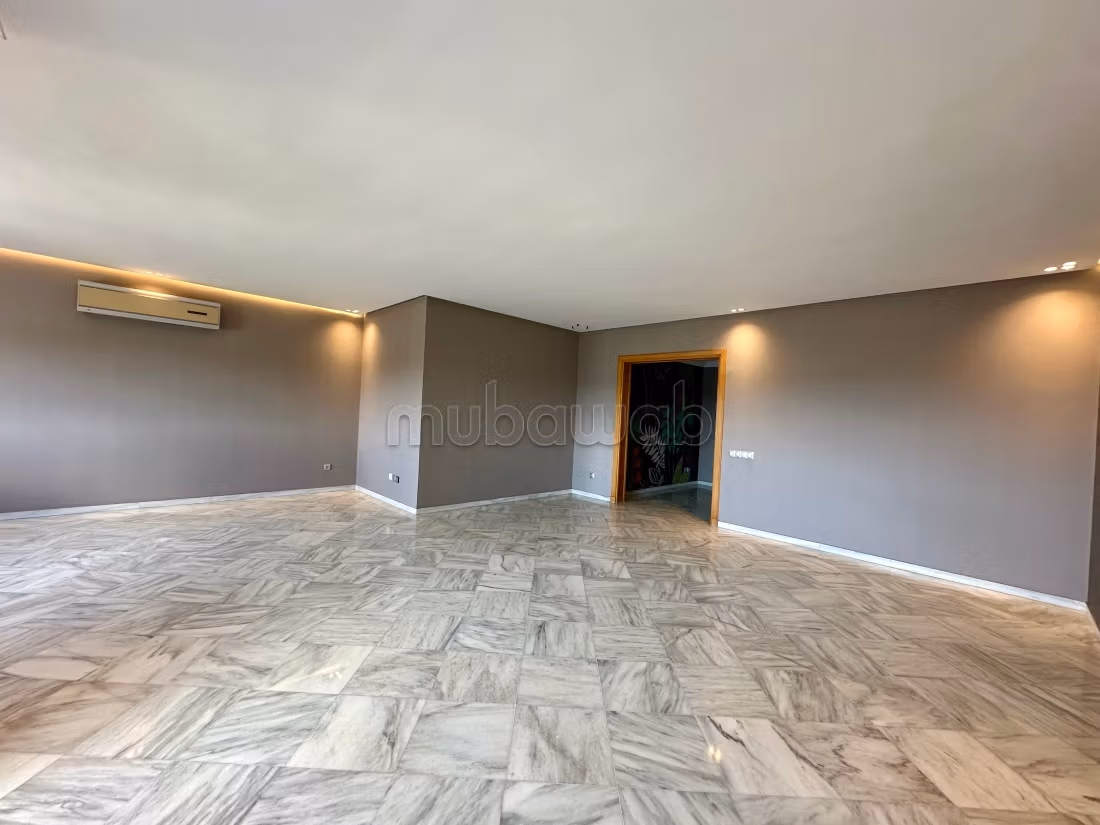 180 m² Apartment for Rent in Casablanca (Ghandi) — Photo 12
