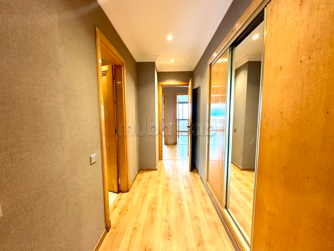 180 m² Apartment for Rent in Casablanca (Ghandi) — Photo 32