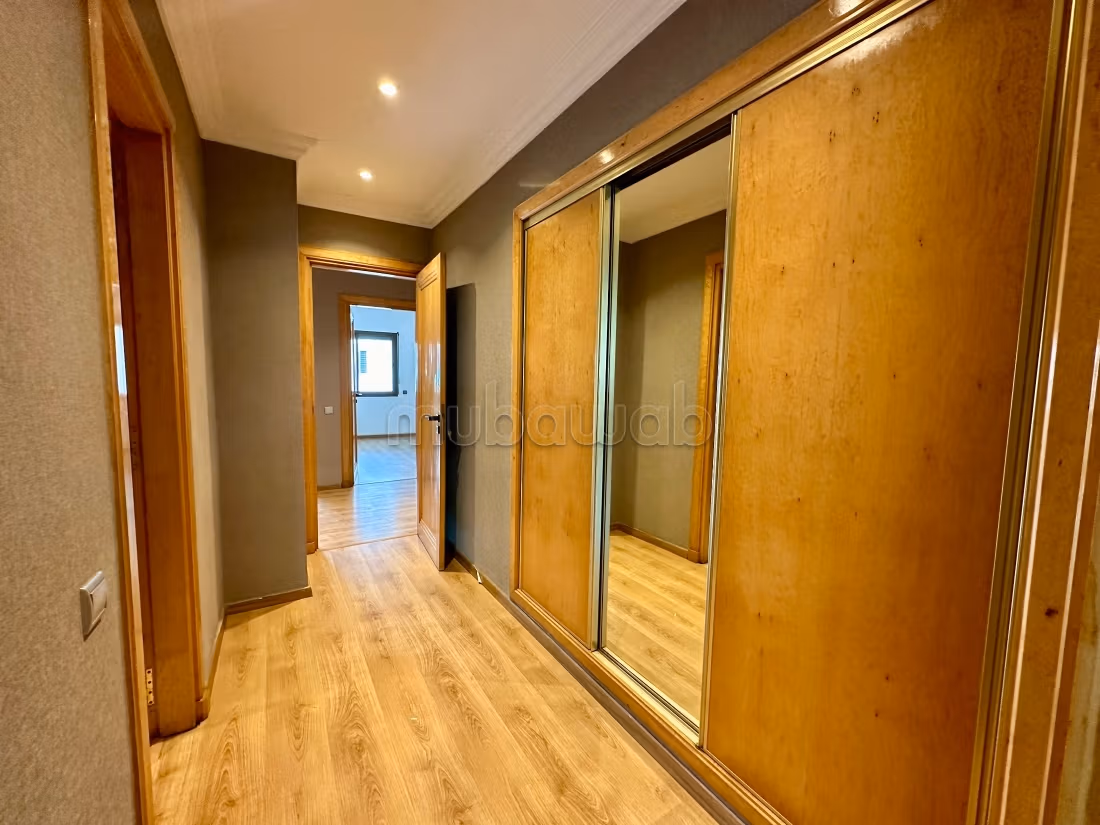 180 m² Apartment for Rent in Casablanca (Ghandi) — Photo 34