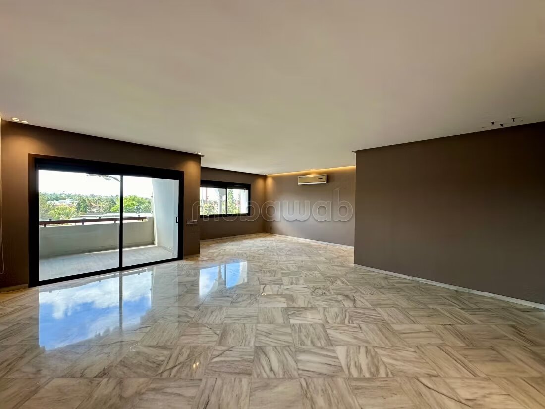 180 m² Apartment for Rent in Casablanca (Ghandi) — Photo 3