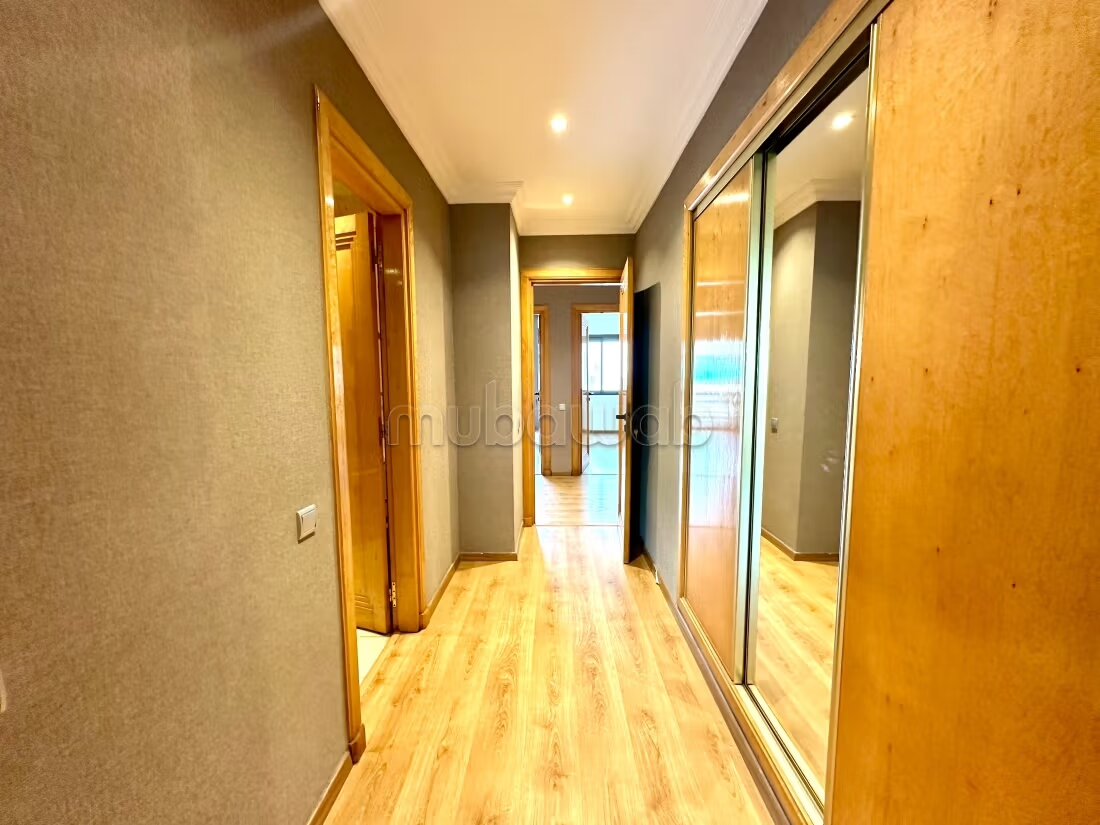 180 m² Apartment for Rent in Casablanca (Ghandi) — Photo 31