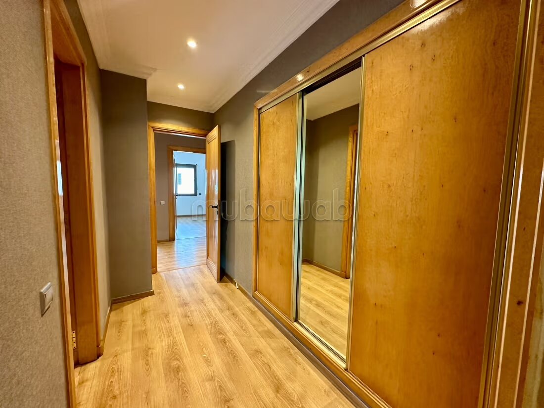 180 m² Apartment for Rent in Casablanca (Ghandi) — Photo 33