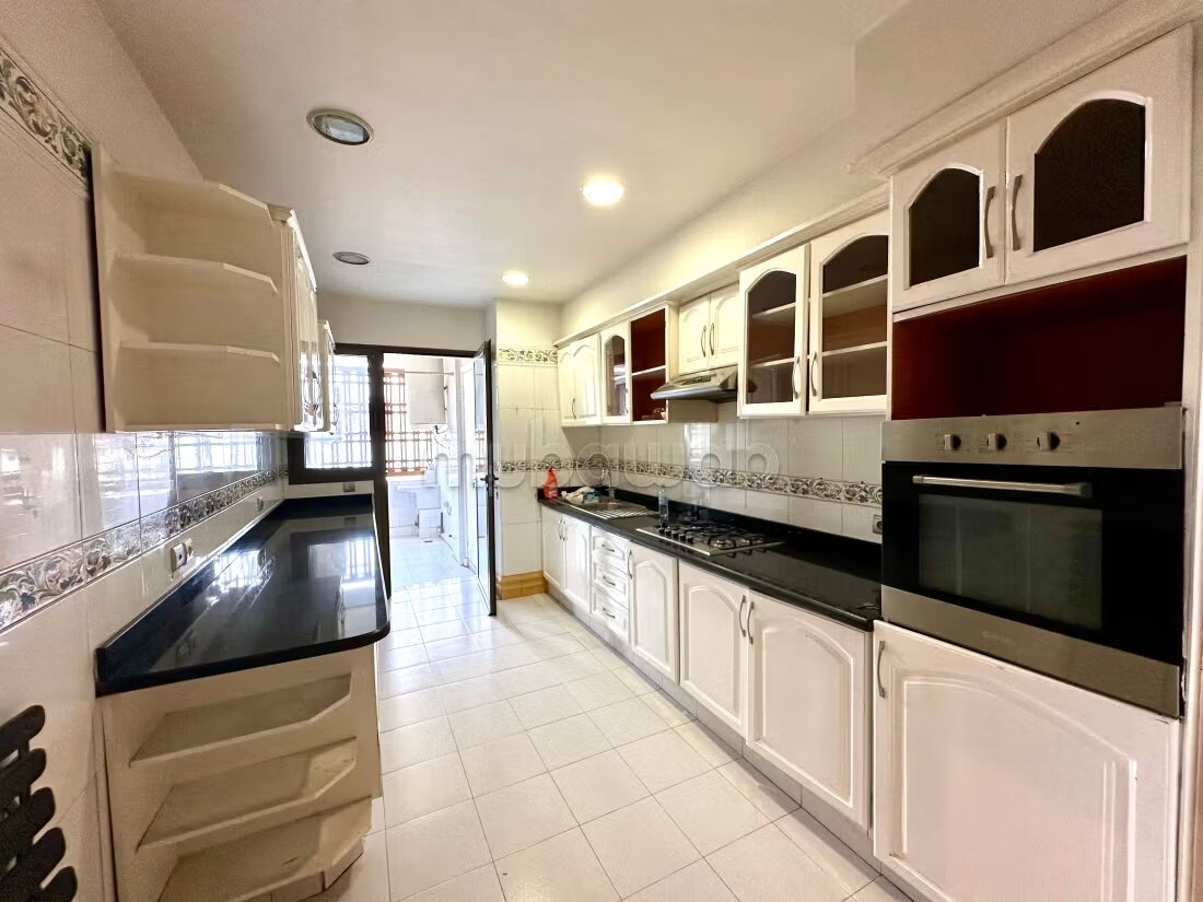 180 m² Apartment for Rent in Casablanca (Ghandi) — Photo 37