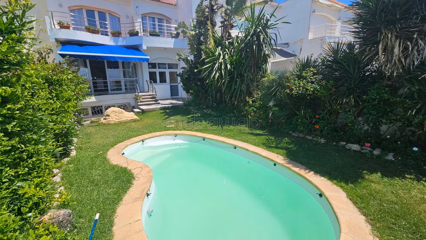Furnished villa 300 m² for rent in Dar Bouazza — Photo 2
