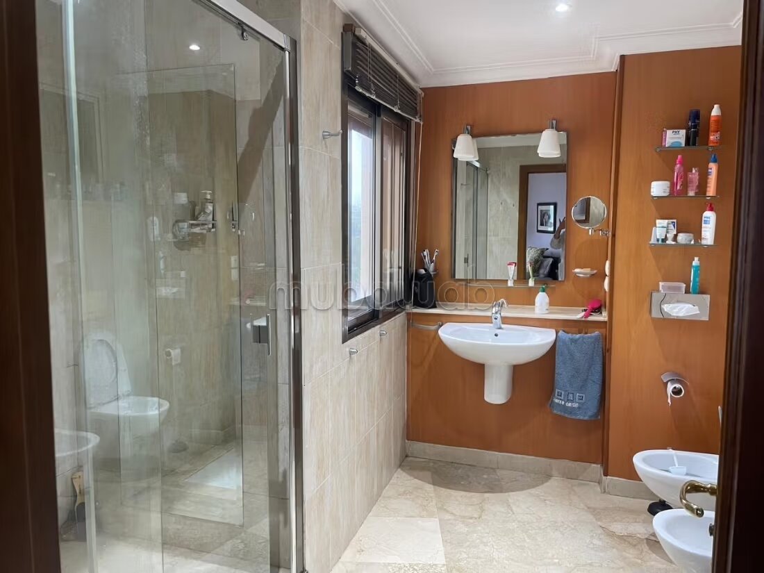 Apartment 182 m² for sale in Tangier — Photo 8