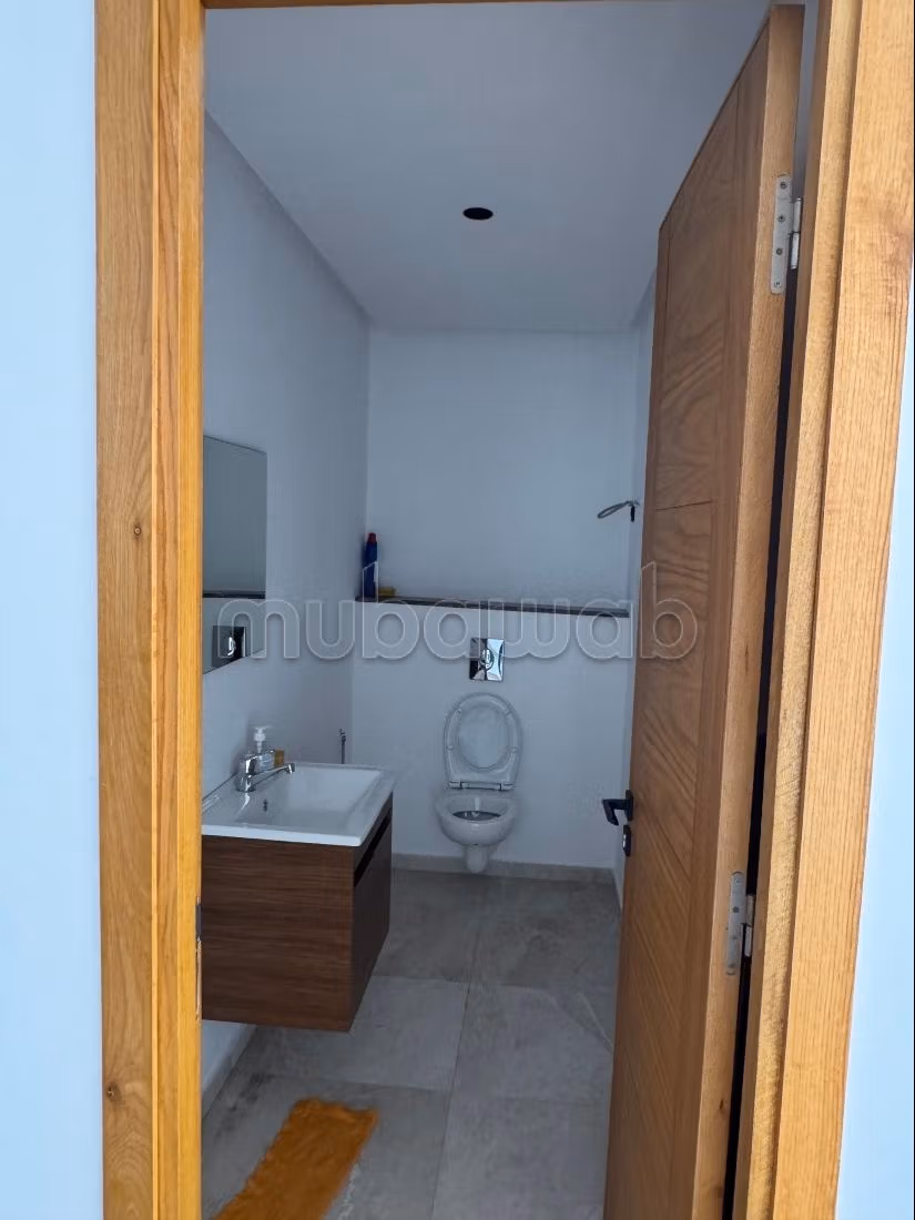 Bureau 48 m² à louer à Casablanca — Photo 6