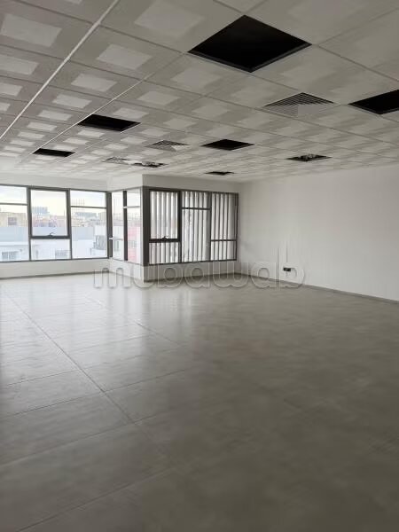 Bureau 48 m² à louer à Casablanca — Photo 9