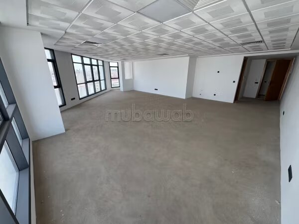Bureau 48 m² à louer à Casablanca — Photo 13