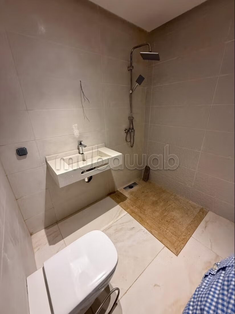 شقة للايجار في المنزه - 125 متر مربع — Photo 336