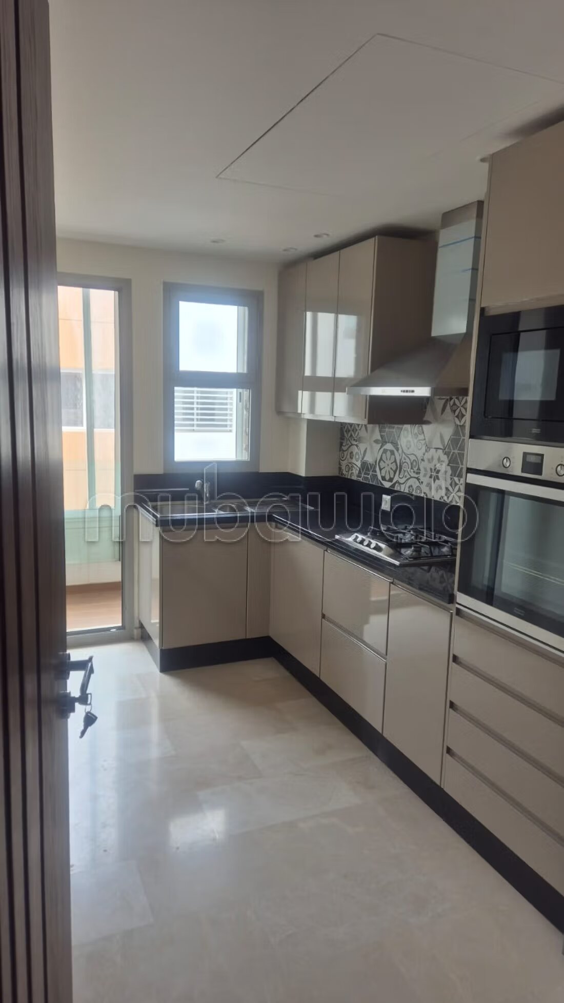 Studio moderne de 60 m² à louer à Casablanca — Photo 221