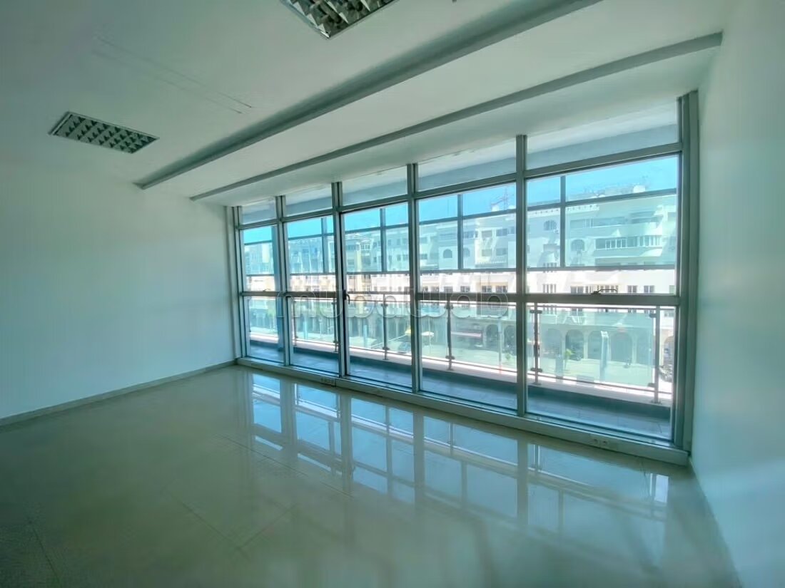 Office 71 m² for rent in Casablanca — Photo 19