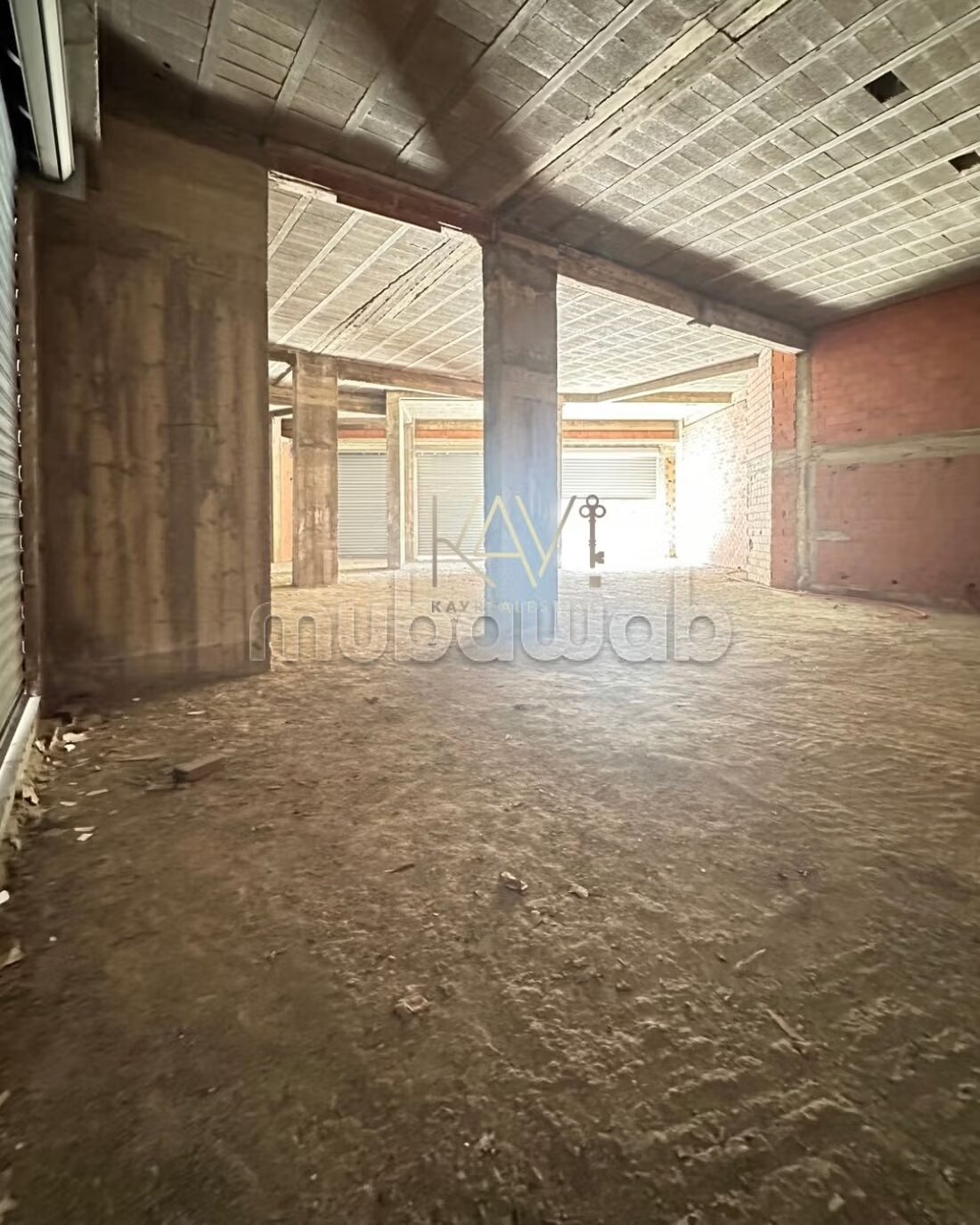 مكتب 322 م² للإيجار في طنجة — Photo 5