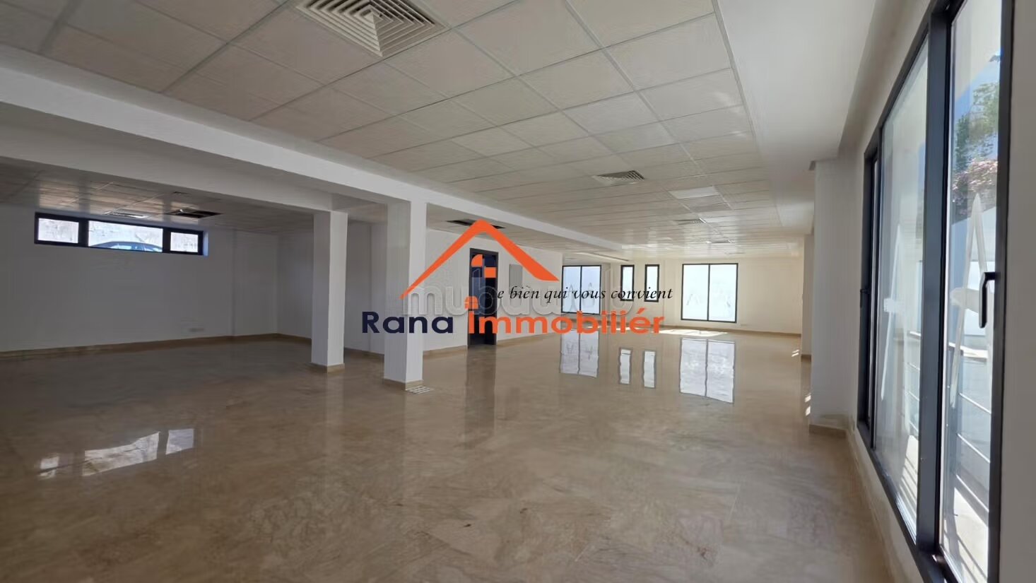 1000 m² office space for rent in Rabat — Photo 4
