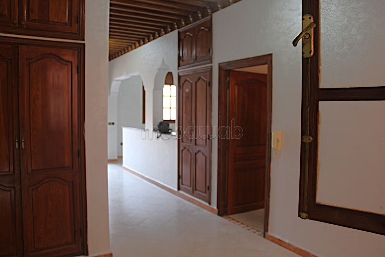 Villa 220 m² for rent in Marrakech - Massira III — Photo 13