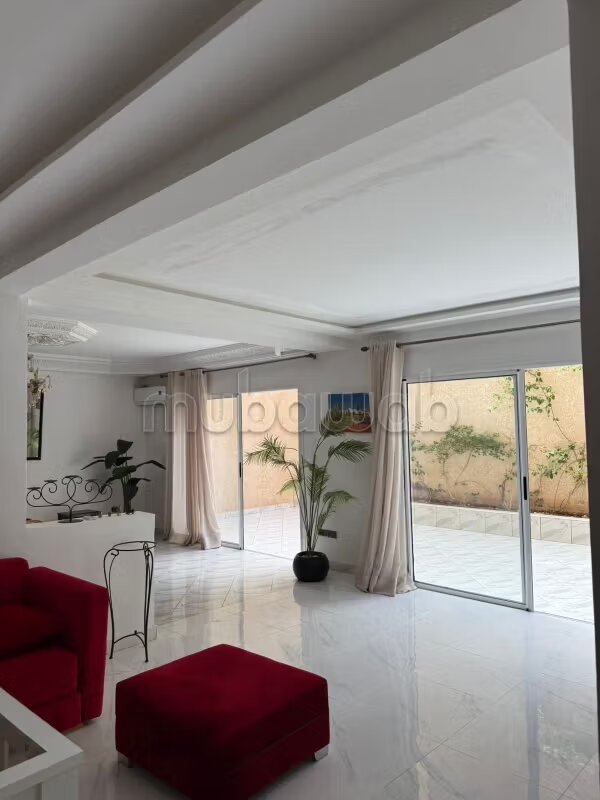 Villa 220 m² for rent in Marrakech - Massira III — Photo 20