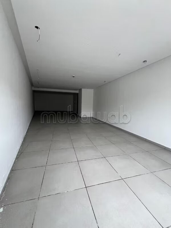 Bureau 56 m² à louer à Tanger — Photo 9