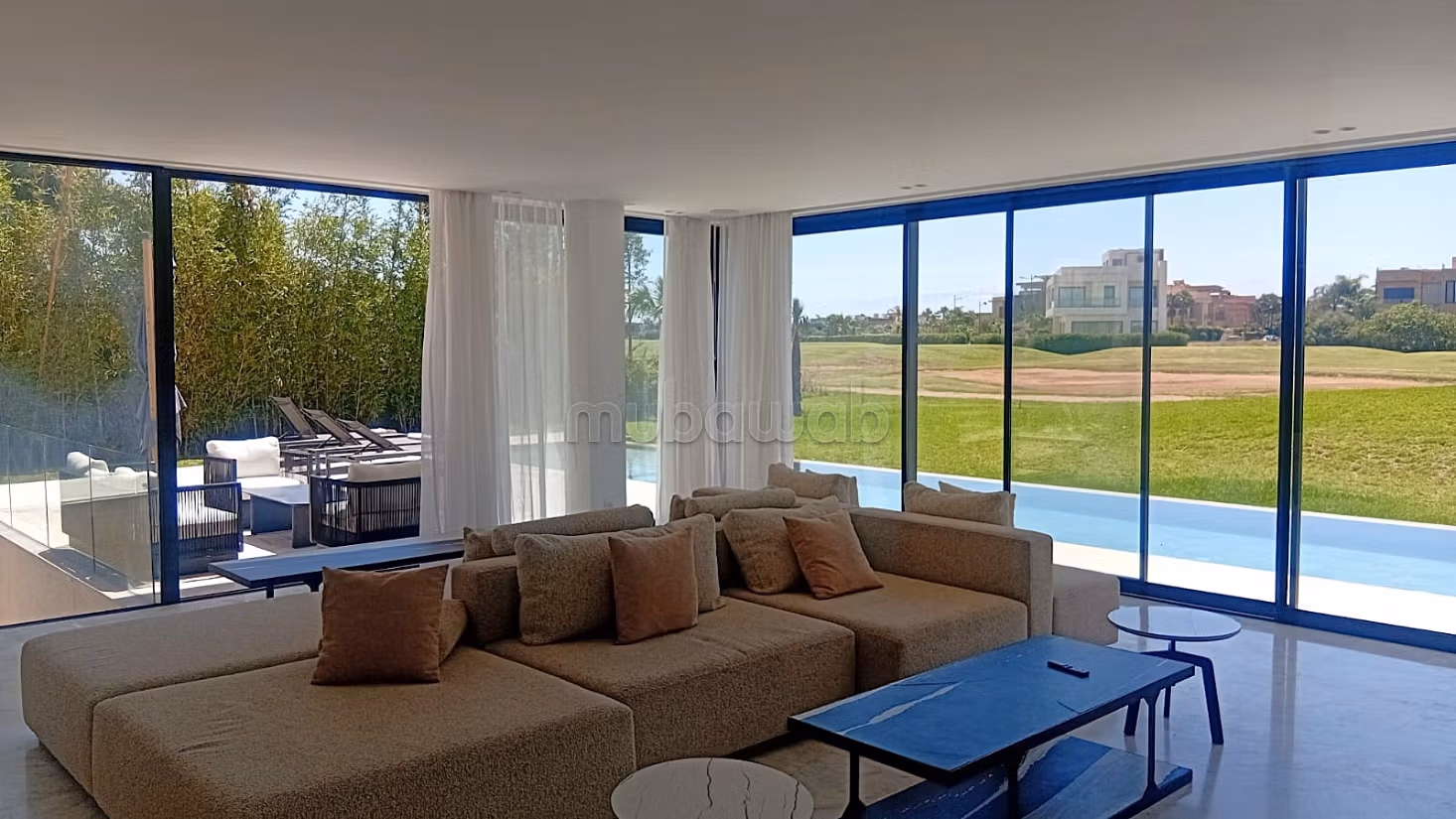 Villa 450 m² for rent in Marrakech — Photo 2