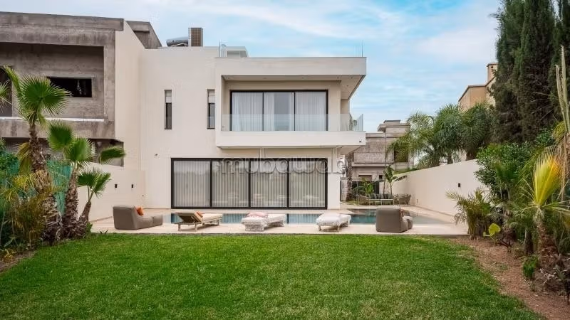 Villa 450 m² for rent in Marrakech — Photo 4