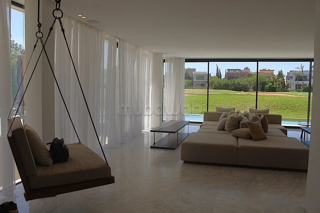 Villa 450 m² for rent in Marrakech — Photo 3
