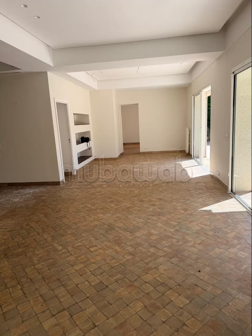 Villa 553 m² for sale in Ain Diab — Photo 12