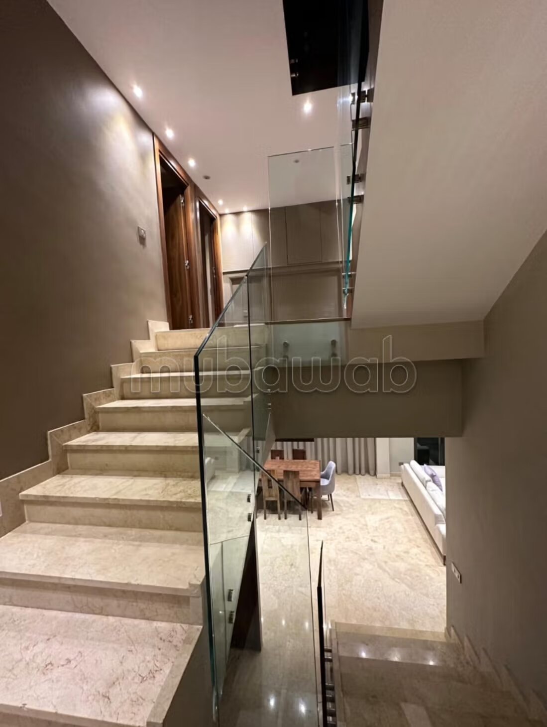فيلا 400 م² للإيجار في الدار البيضاء (الحديقة الخضراء) — Photo 8