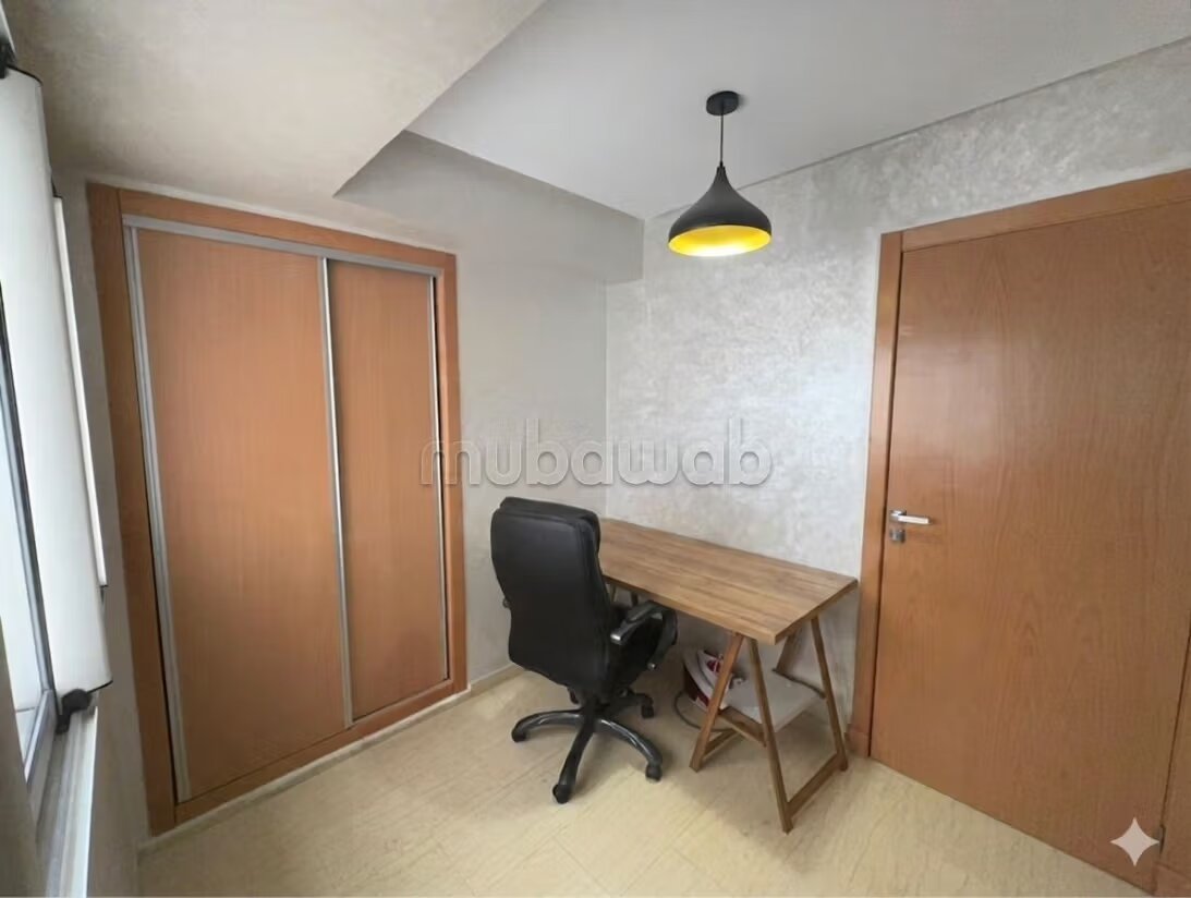 شقة دوبلكس مفروشة 130م² للإيجار في طنجة — Photo 9