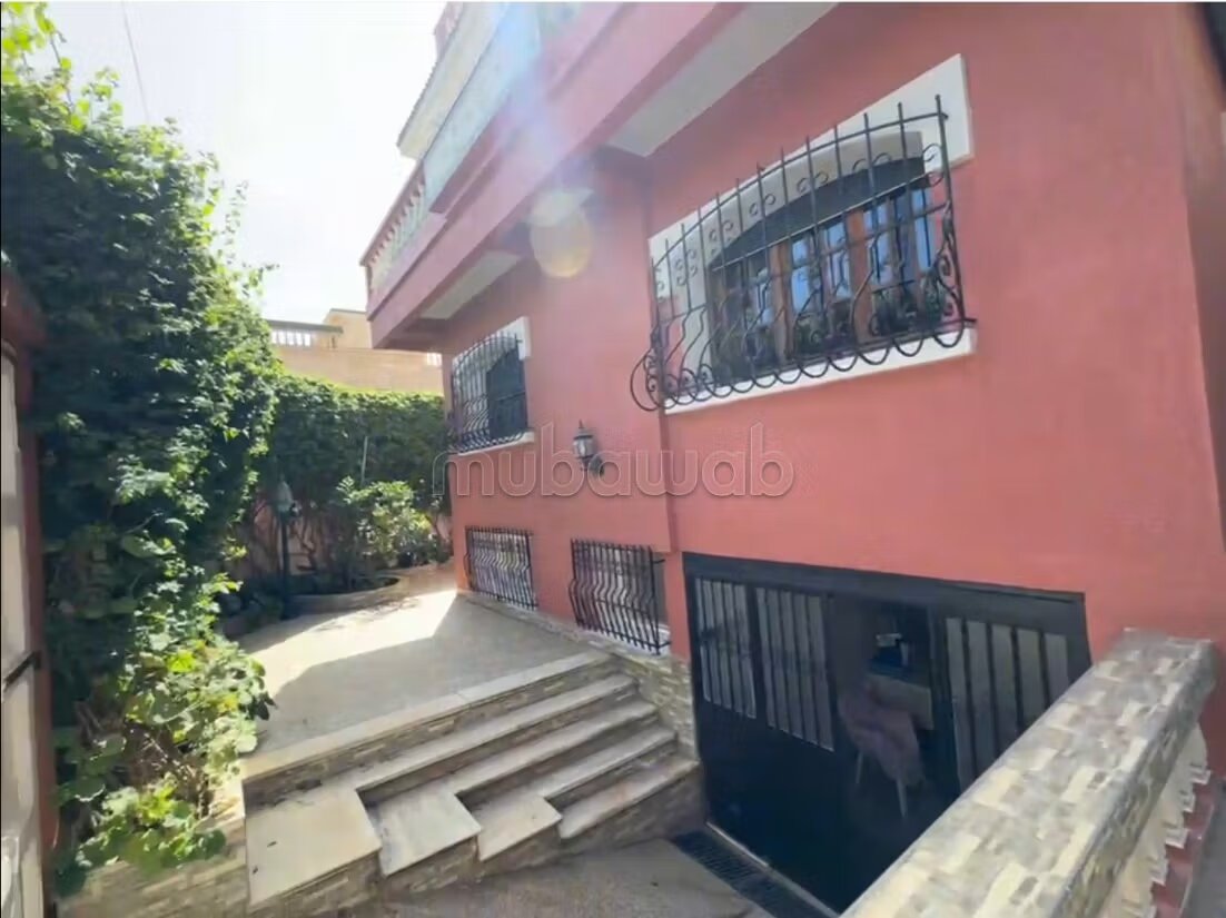 Villa 330 m² for sale in Béni Yakhlef — Photo 6