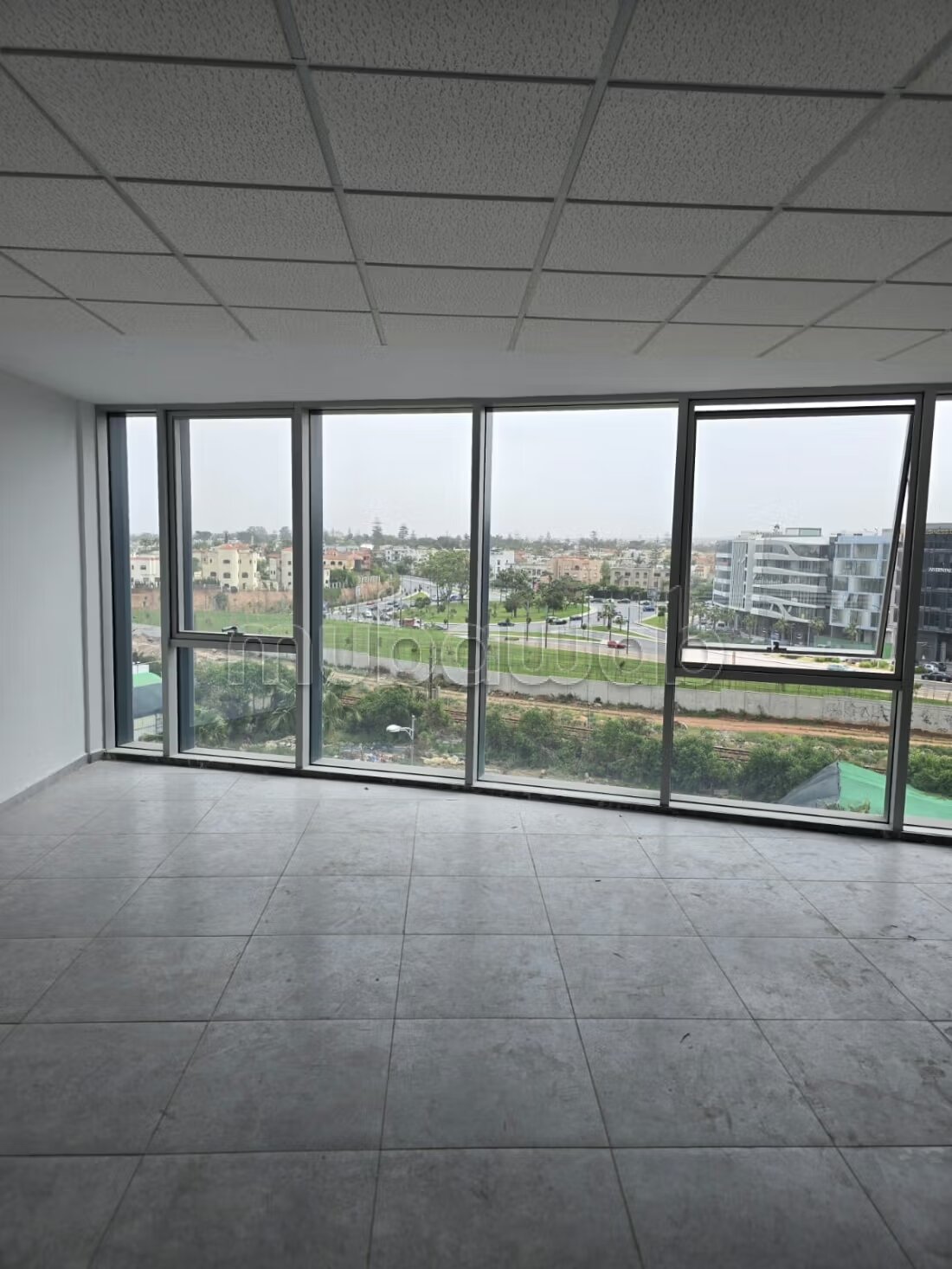 Office 73 m² for Rent in Casablanca (Oasis) — Photo 3
