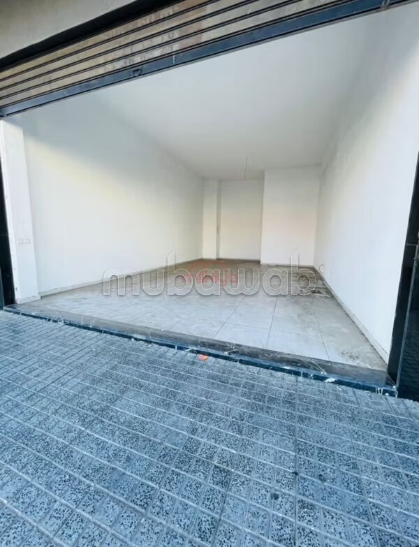 Office 300 m² for Sale in Casablanca — Photo 29
