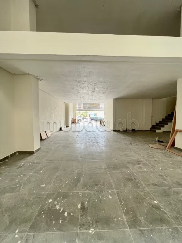 Office 300 m² for Sale in Casablanca — Photo 31