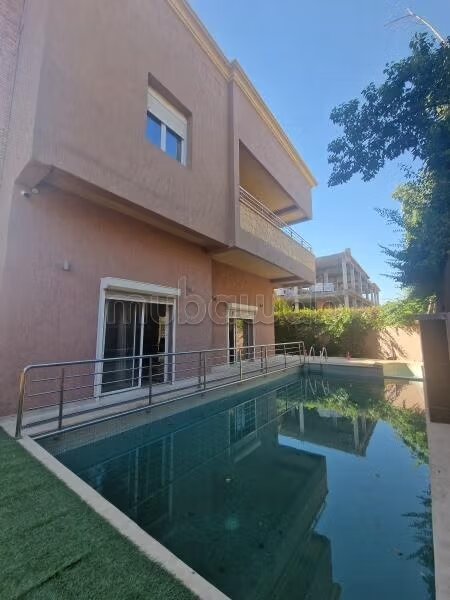 Villa 450 m² à louer à Marrakech — Photo 47