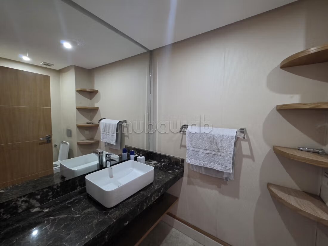 شقة للايجار 220 م² في الدار البيضاء - لايا — Photo 14
