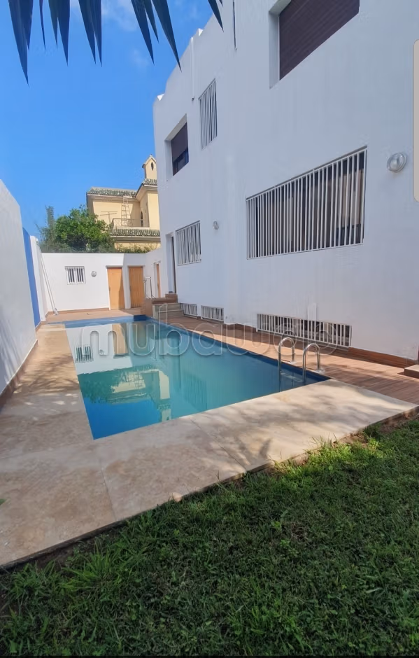 Villa 440 m² for rent in Casablanca (CIL) — Photo 6