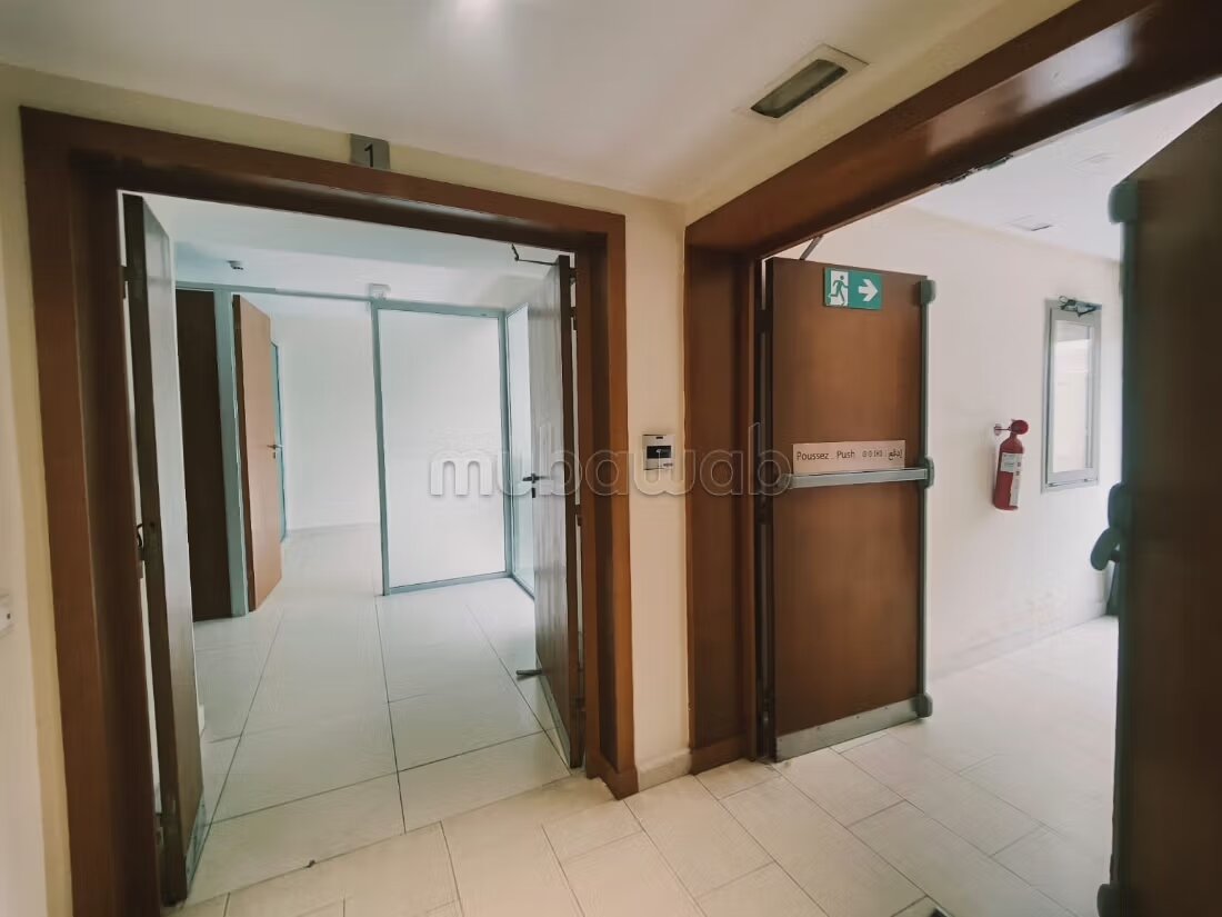 Bureaux à louer - 4500 m² - Centre Ville Casablanca — Photo 13