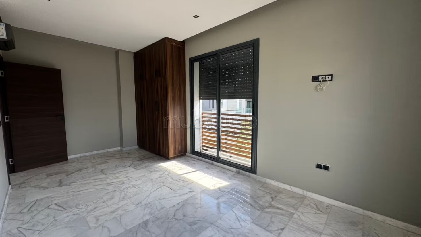 Villa moderne 350 m² à louer à Casablanca — Photo 9