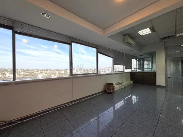 Bureau 240 m² à louer à Casablanca — Photo 13