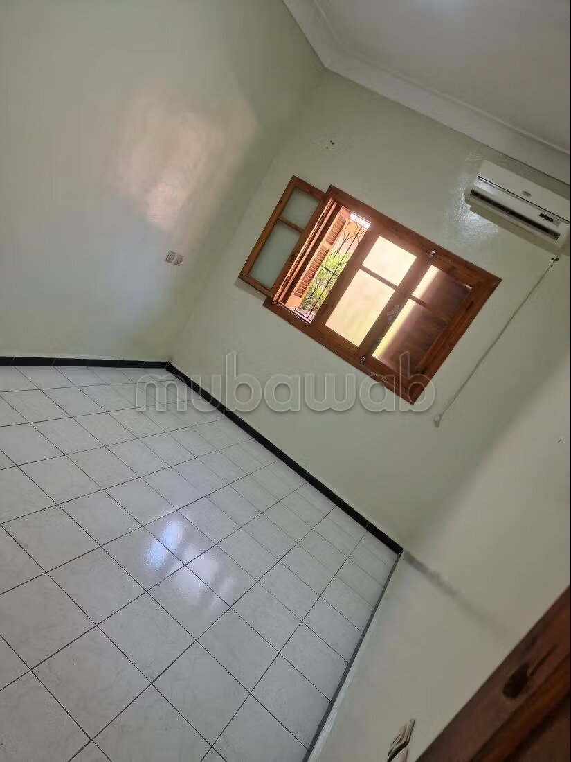 شقة ٧٧م٢ للإيجار في مراكش — Photo 352