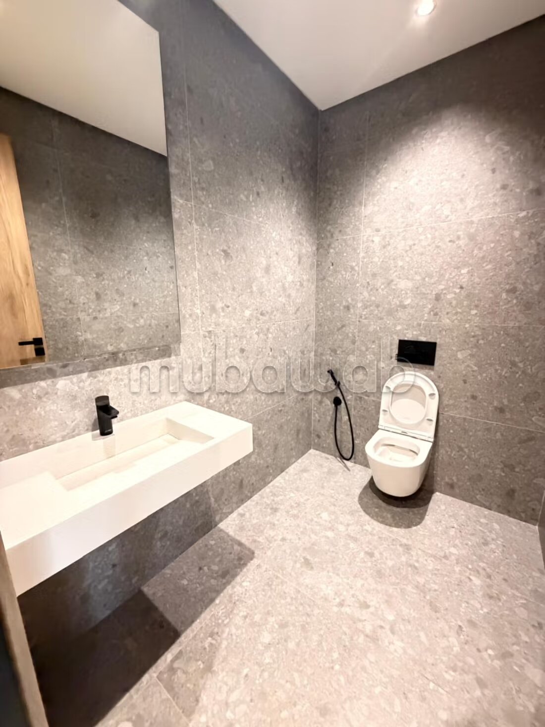 Apartment 145 m² for rent at Orangeraie de Souissi in Rabat — Photo 9