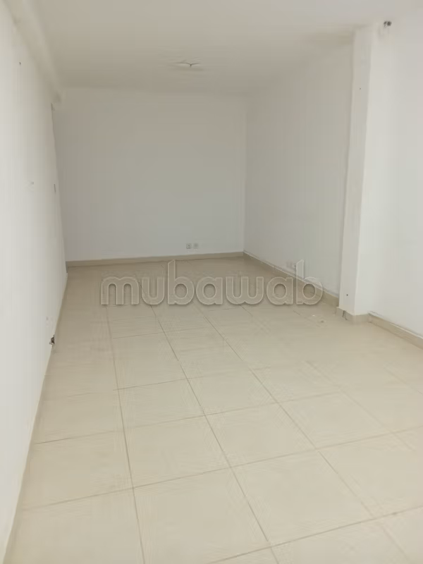 Office 45 m² for rent in Casablanca — Photo 6