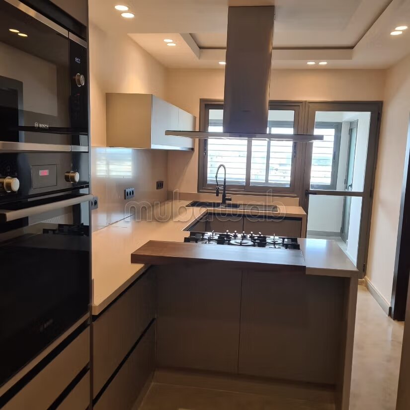 175m² Semi-Furnished Apartment for Rent in Casablanca — Photo 8