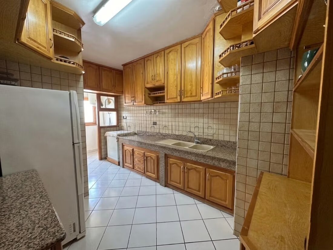 شقة 3 غرف في أغدال - 96 م² — Photo 11